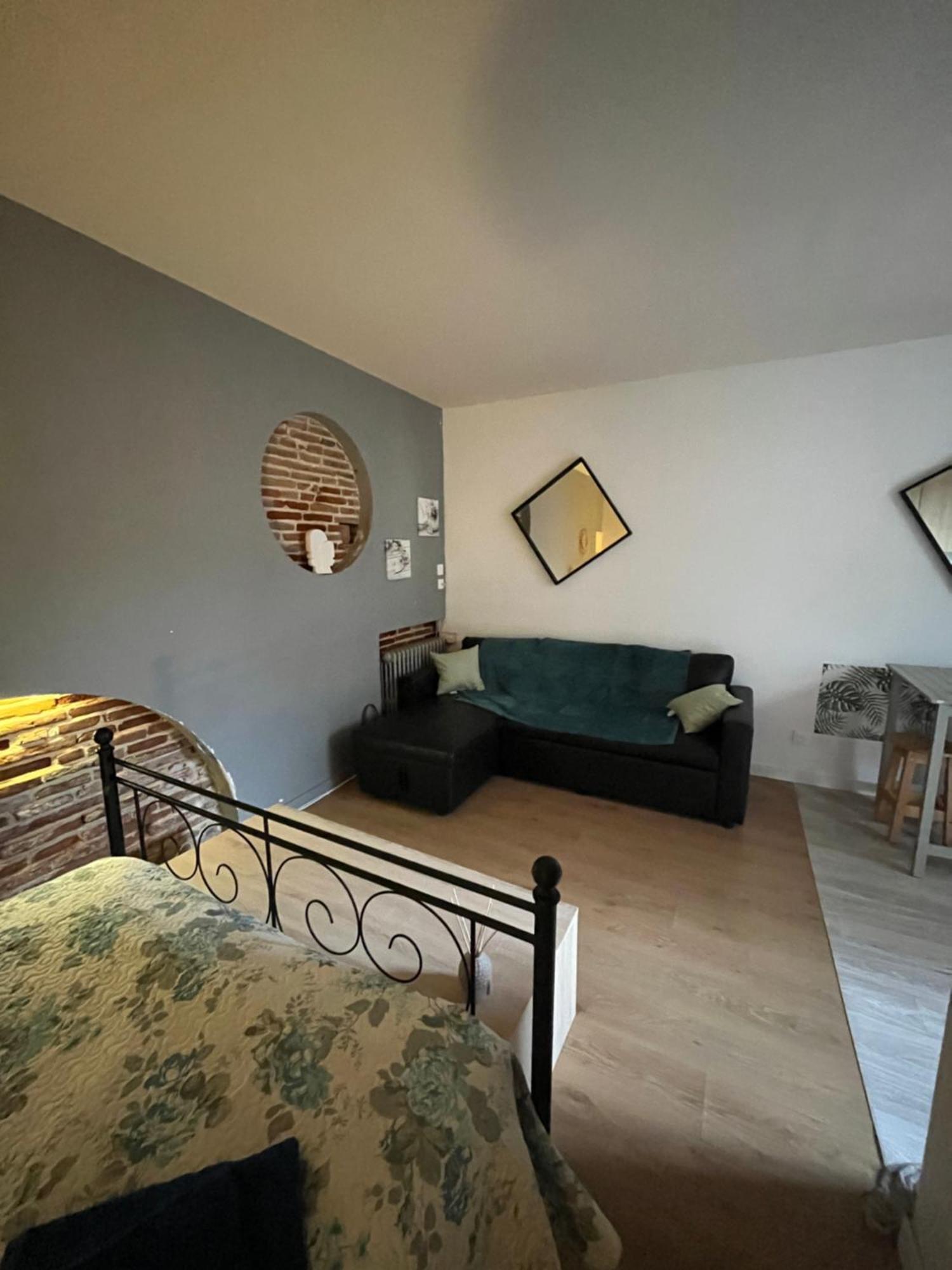 Grand Sur Cour Privative Apartamento
